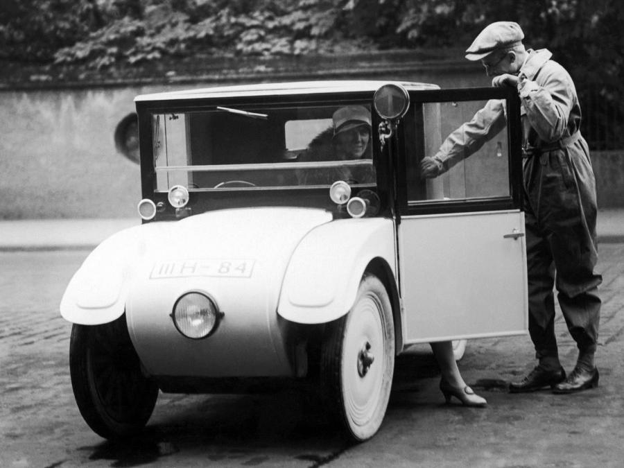  Hanomag 2/10 PS Limousine 1925 года  (фото 2 из 6)